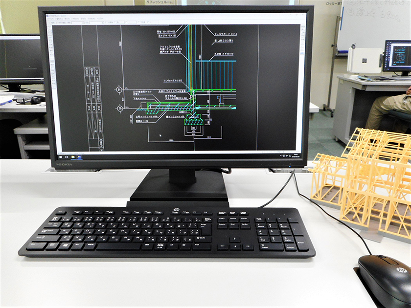 建築ＣＡＤ科の訓練風景イメージ１