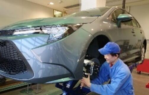 自動車整備工学科