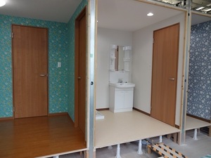 マンション改修施工科　模擬家屋１